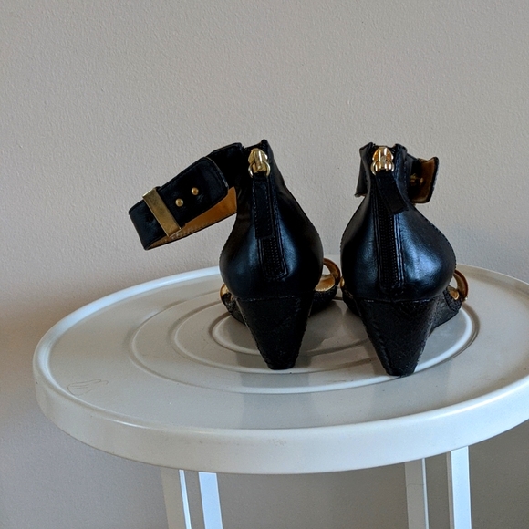 Jessica Simpson Wedges - Picture 2 of 3